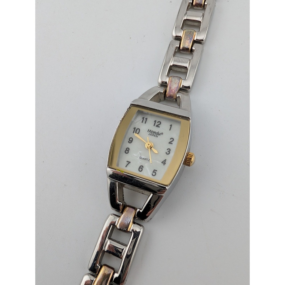 Mondu Watch Women 19mm‎ Case Silver 8" Band- New Battery
